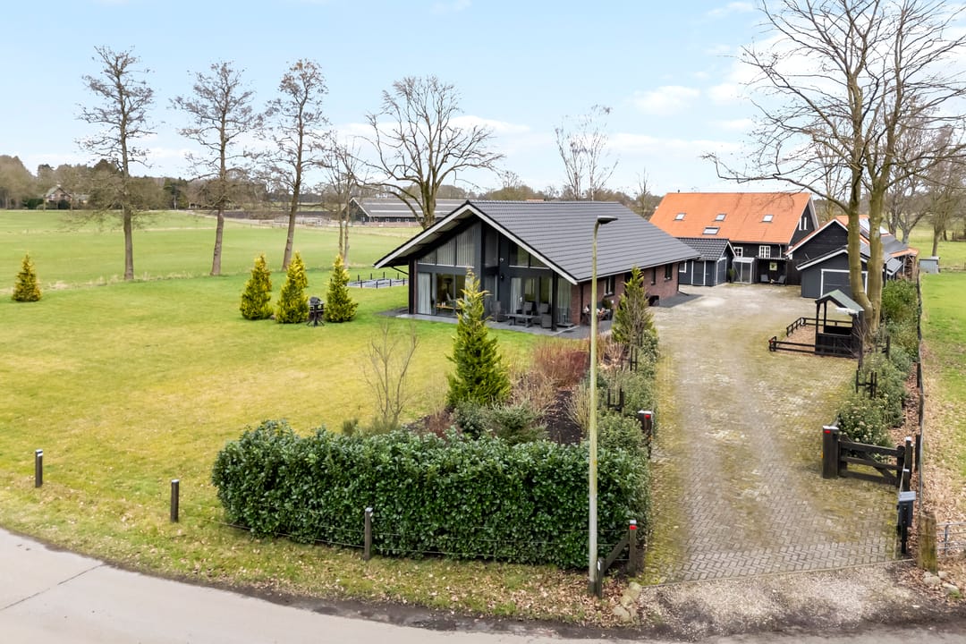 Foto 43 van Koeweg 16