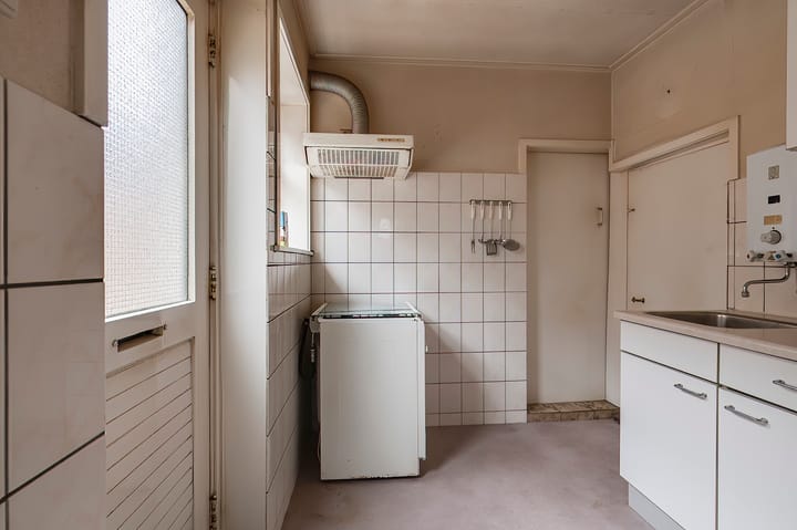 Photo 6 of Dorpsstraat 16