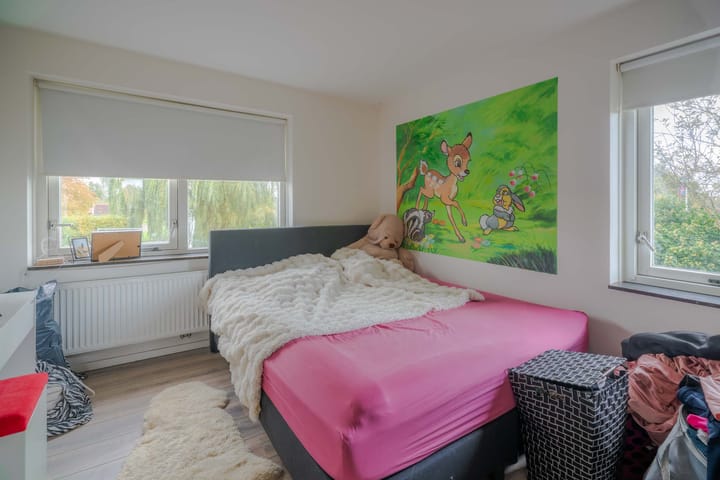 Photo 30 of Molefinne 42