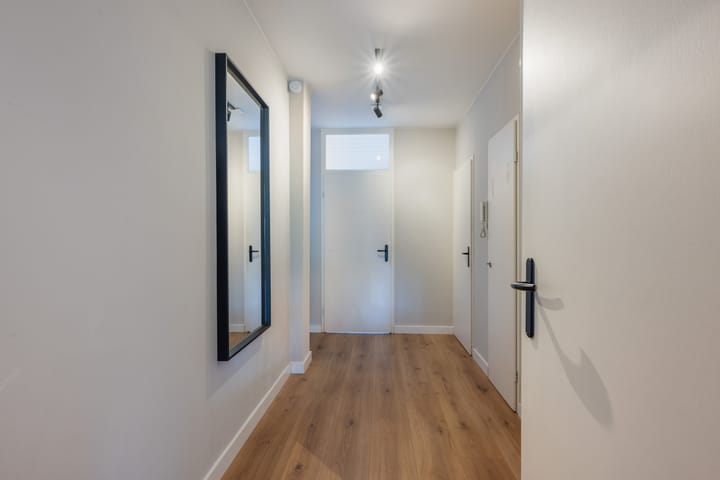 Photo 28 of Plein 64