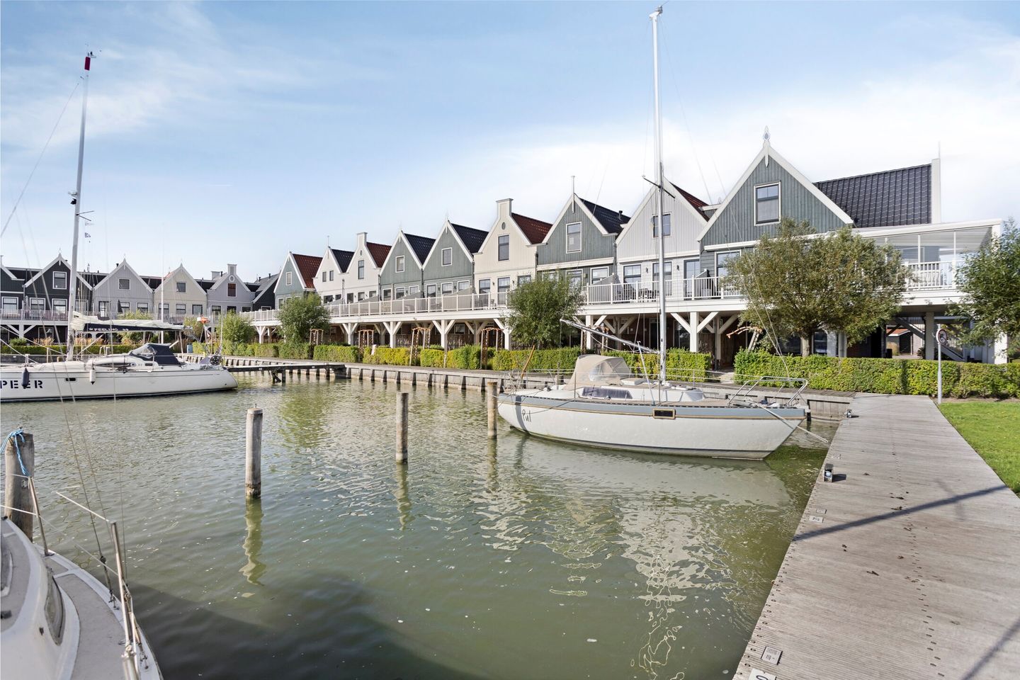 Photo 1 of Zeedijk 2-211