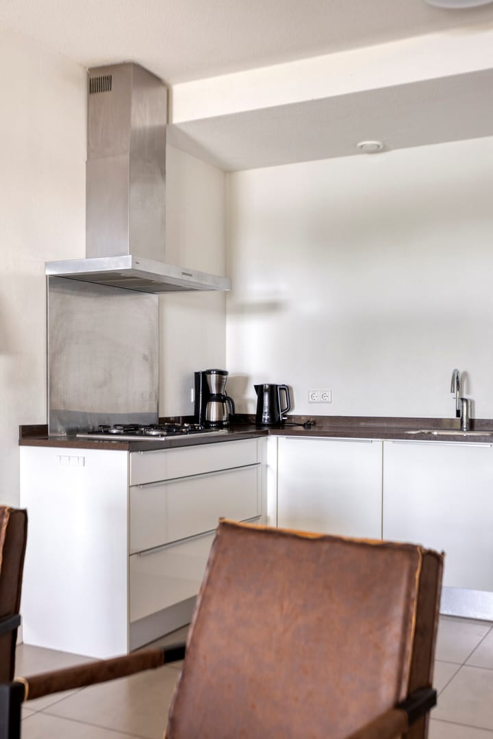 Photo 12 of Zeedijk 2-211