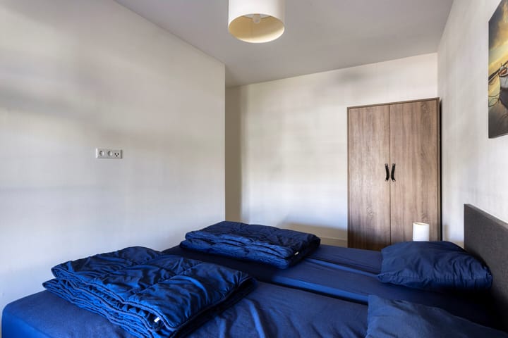 Photo 21 of Zeedijk 2-211