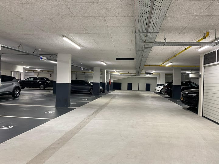 Foto 32 van Wijdesteeg 60