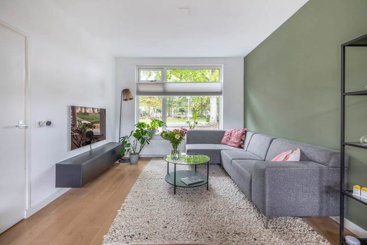 Photo 12 of Roostenlaan 163