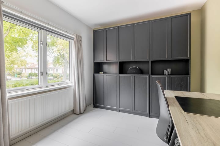 Photo 24 of Roostenlaan 163