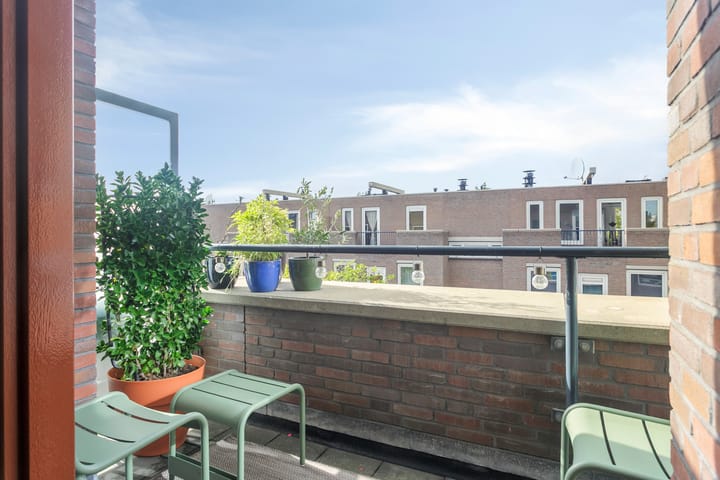 Photo 6 of Sumatrastraat 209-E