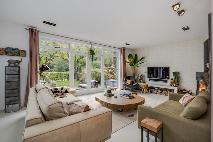 Foto 21 van Prins Bernhardlaan 155