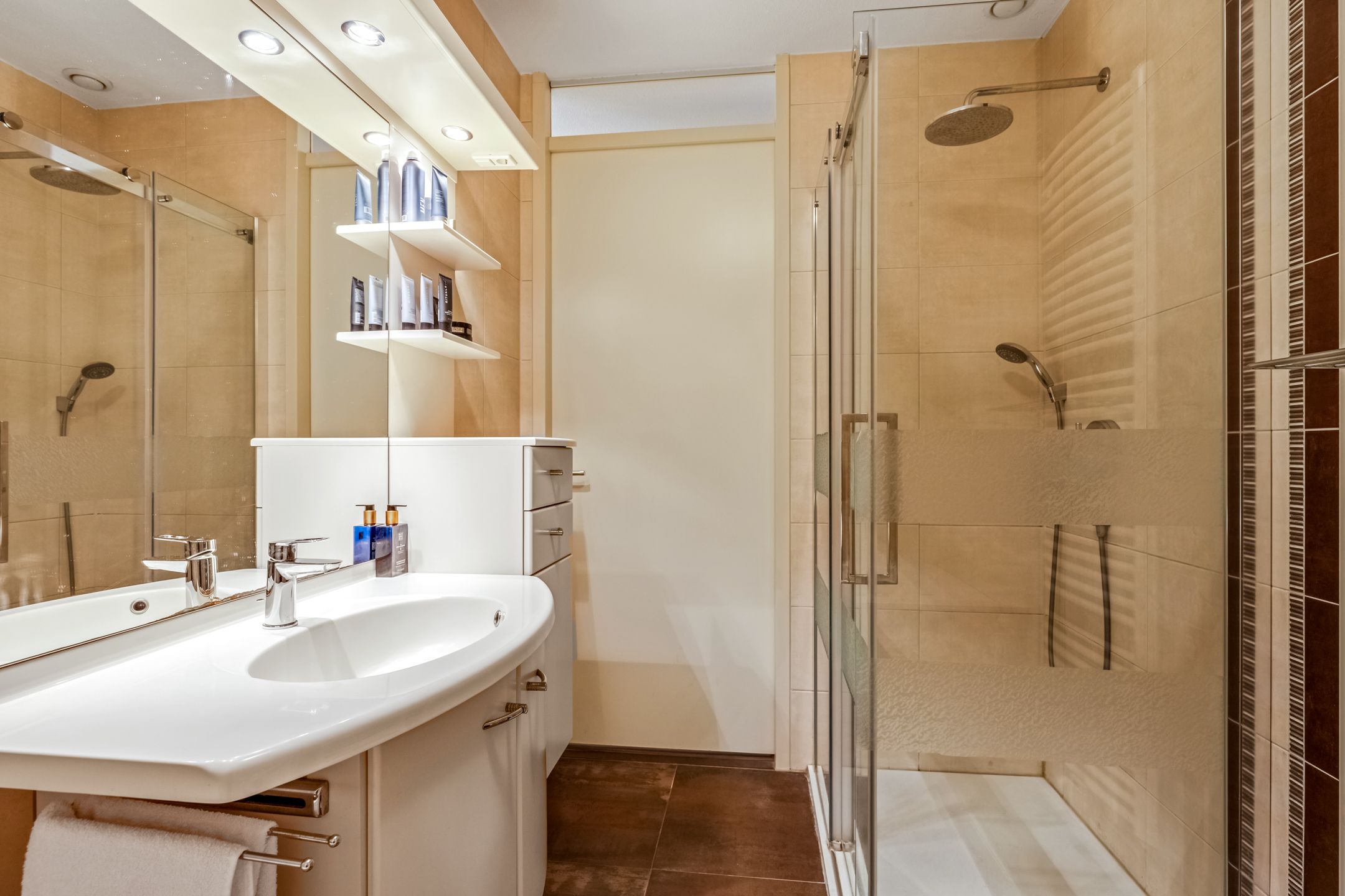 Foto 12 van Heschepad 53-K