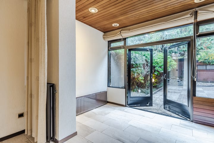 Foto 9 van Looplantsoen 210