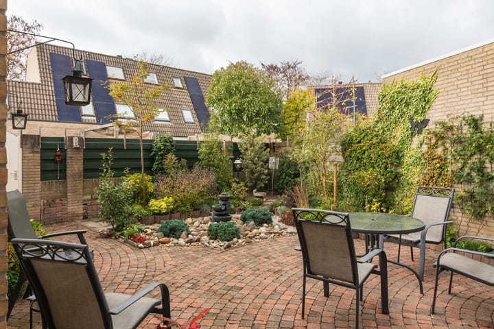 Photo 3 of Aarnout Drostdreef 16