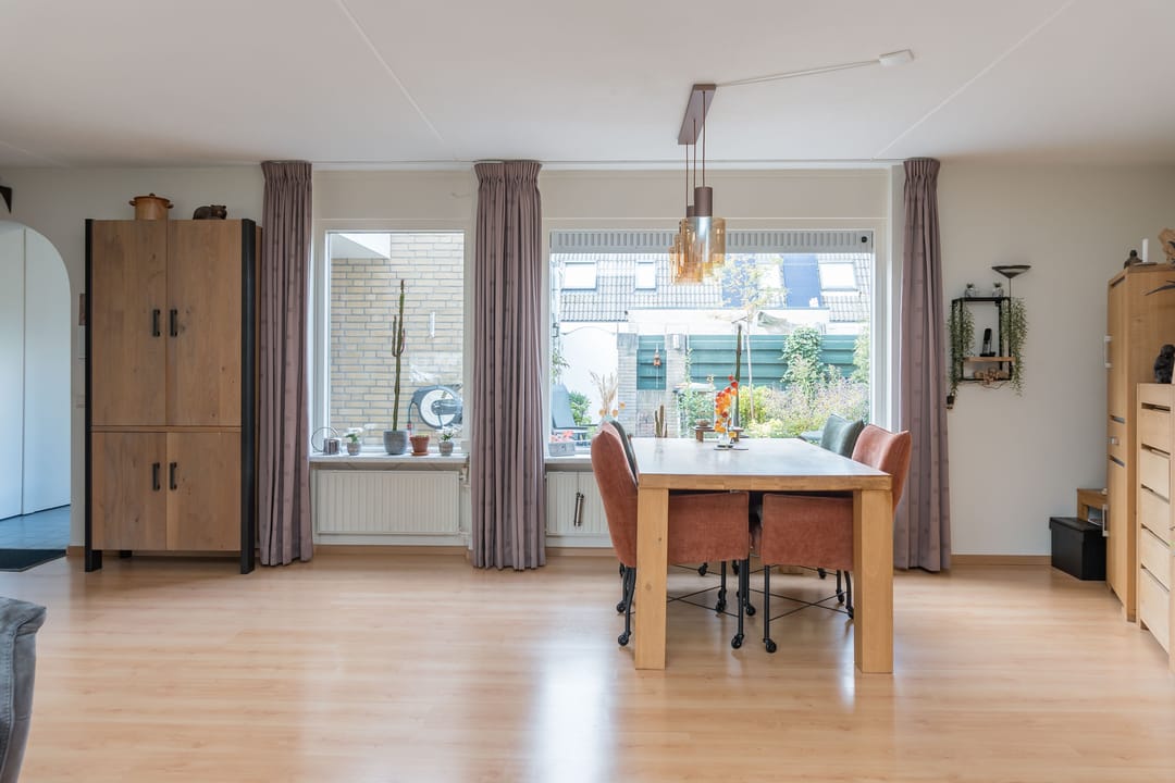 Photo 11 of Aarnout Drostdreef 16