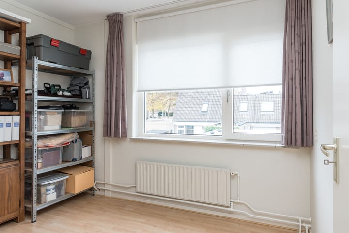 Photo 32 of Aarnout Drostdreef 16