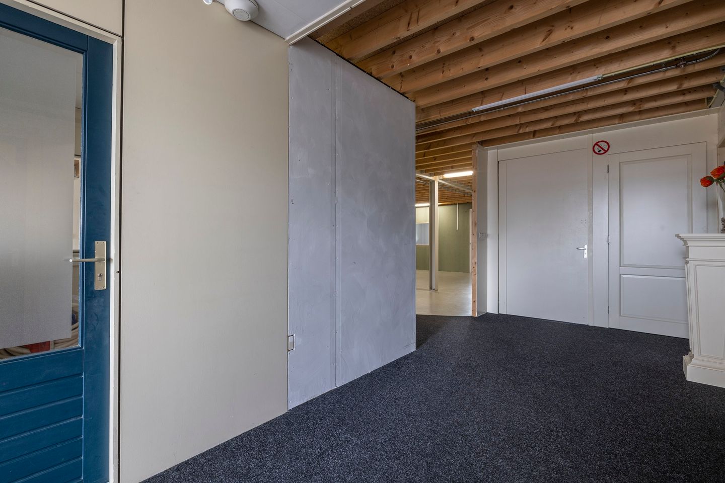 View photo 4 of Leidijk 1