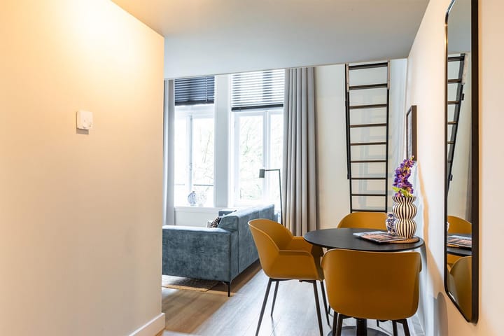 Photo 6 of Berg en Dalseweg 79-A57