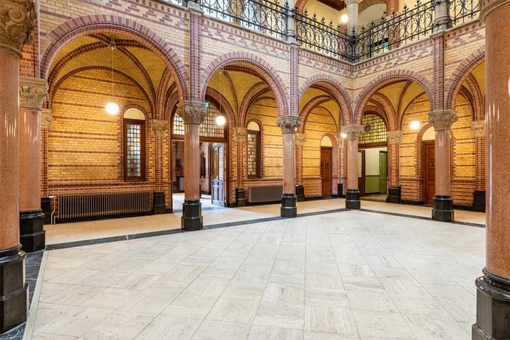 Photo 10 of Berg en Dalseweg 79-A57