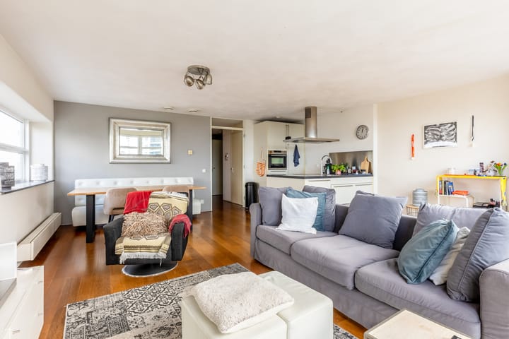 Photo 4 of Wijnbrugstraat 261