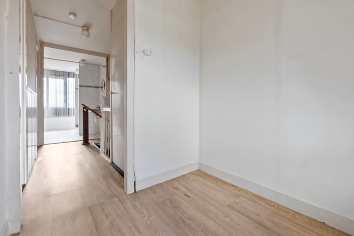 Foto 24 van Van Egmondstraat 12