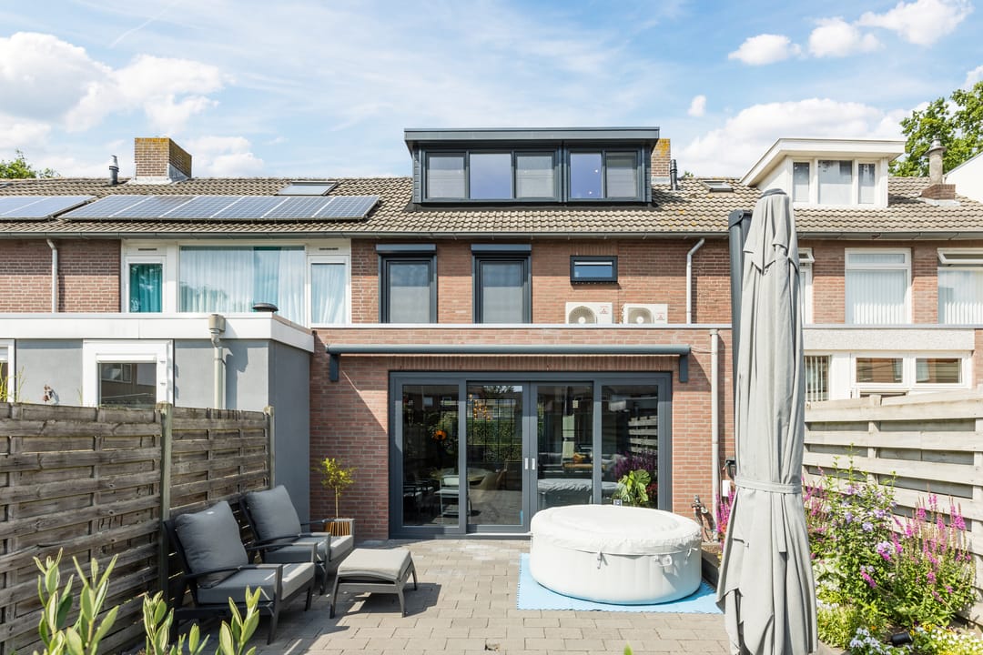 Photo 52 of Lisztstraat 34