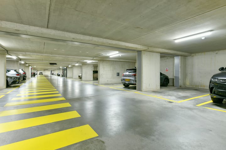 Photo 3 of Bijlmerdreef 220