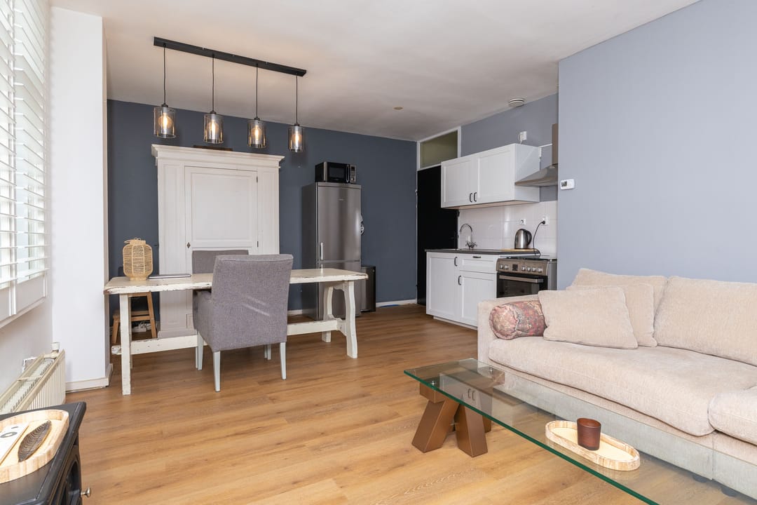 Photo 7 of Leliestraat 4-A