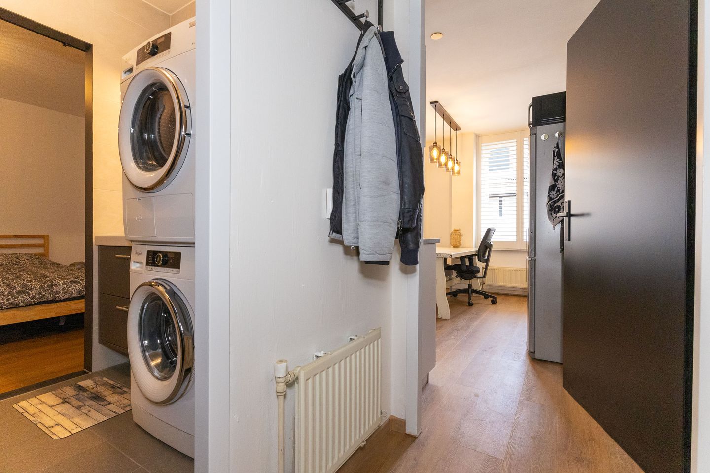 Photo 20 of Leliestraat 4-A