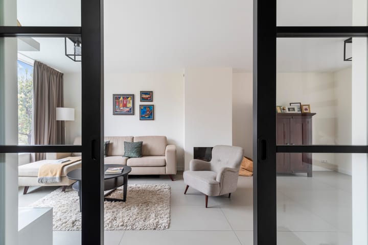 Photo 6 of Oranjestraat 17