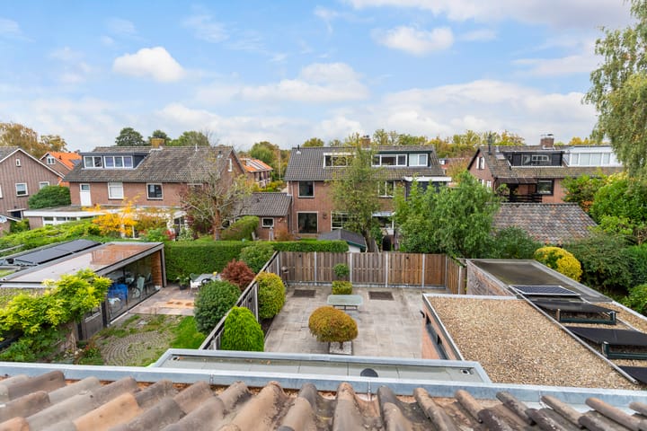 Photo 47 of Oranjestraat 17