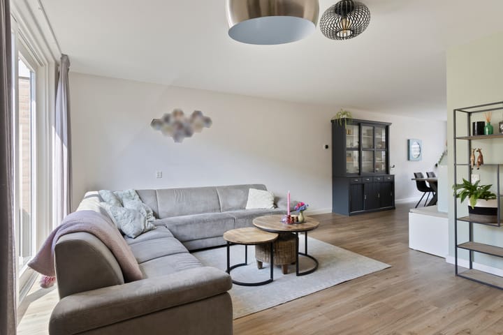 Photo 4 of Doctor Heijmanstraat 8