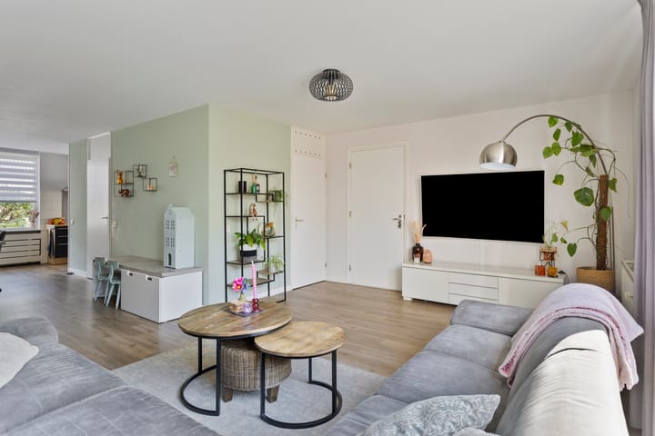 Photo 5 of Doctor Heijmanstraat 8