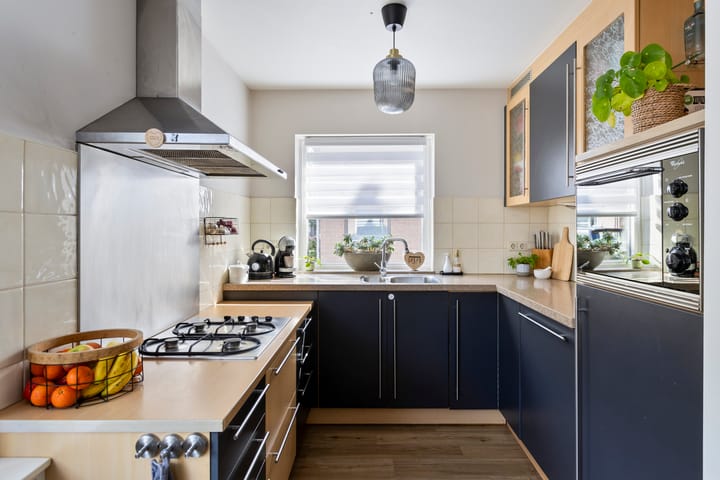 Photo 8 of Doctor Heijmanstraat 8