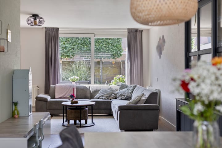 Photo 11 of Doctor Heijmanstraat 8