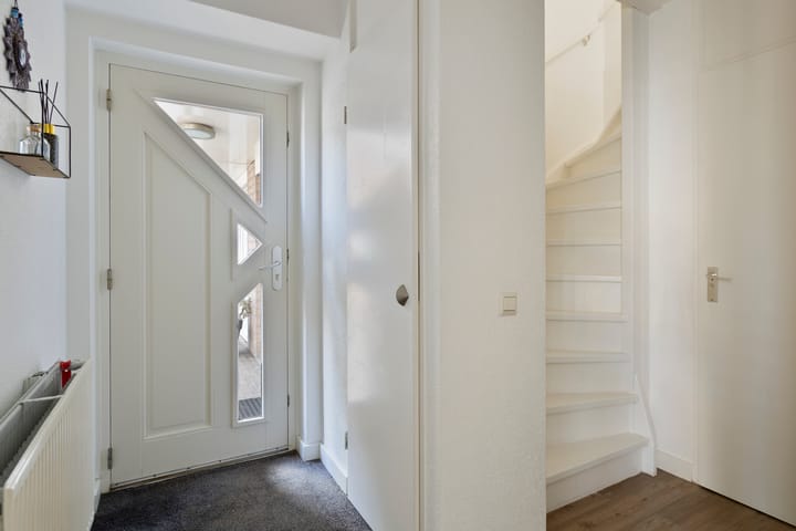 Photo 14 of Doctor Heijmanstraat 8