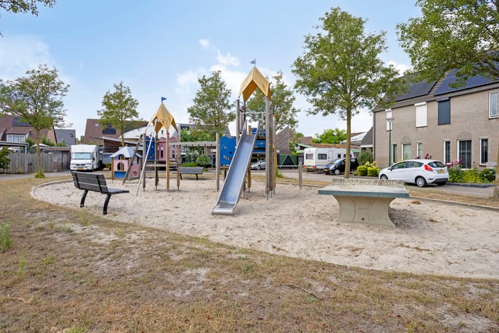 Photo 33 of Doctor Heijmanstraat 8