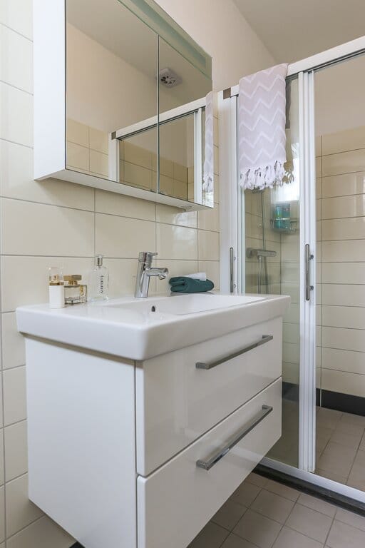 Foto 13 van Van Houtenlaan 180-A