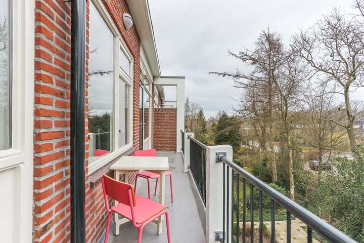 Foto 15 van Van Houtenlaan 180-A