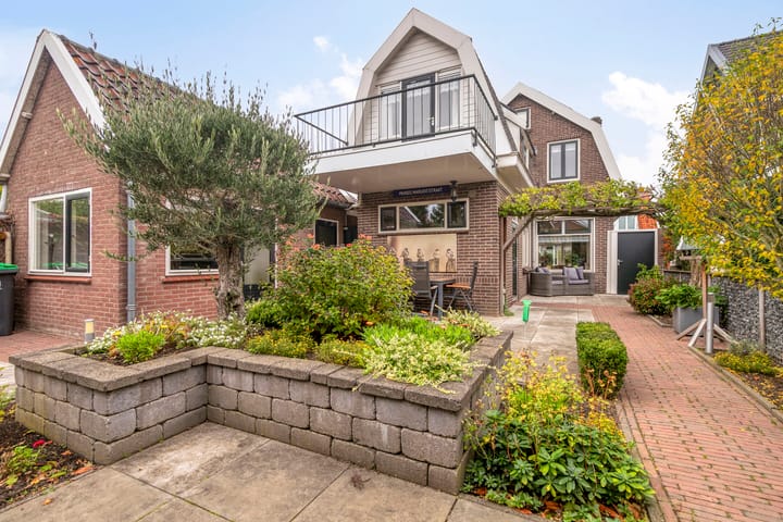 Photo 1 of Prins Hendrikstraat 35