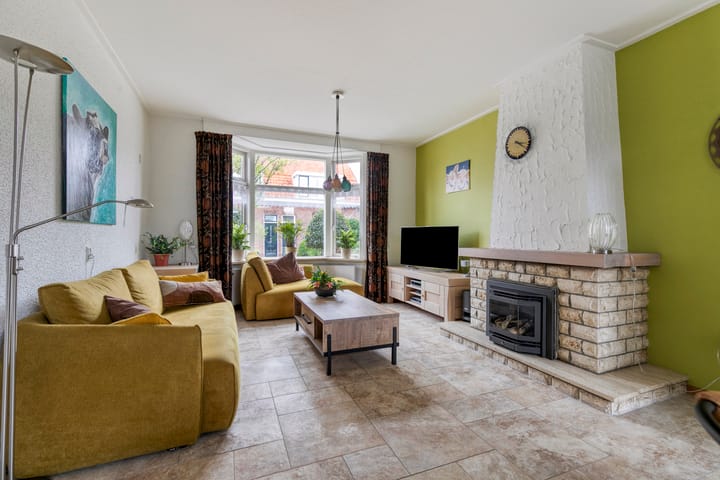 Photo 6 of Prins Hendrikstraat 35