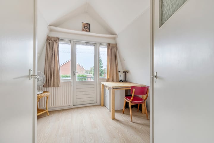 Photo 24 of Prins Hendrikstraat 35