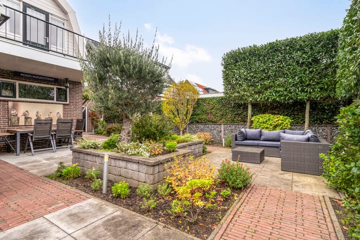 Photo 31 of Prins Hendrikstraat 35