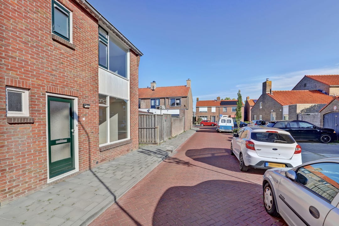 Photo 7 of Bergstraat 23