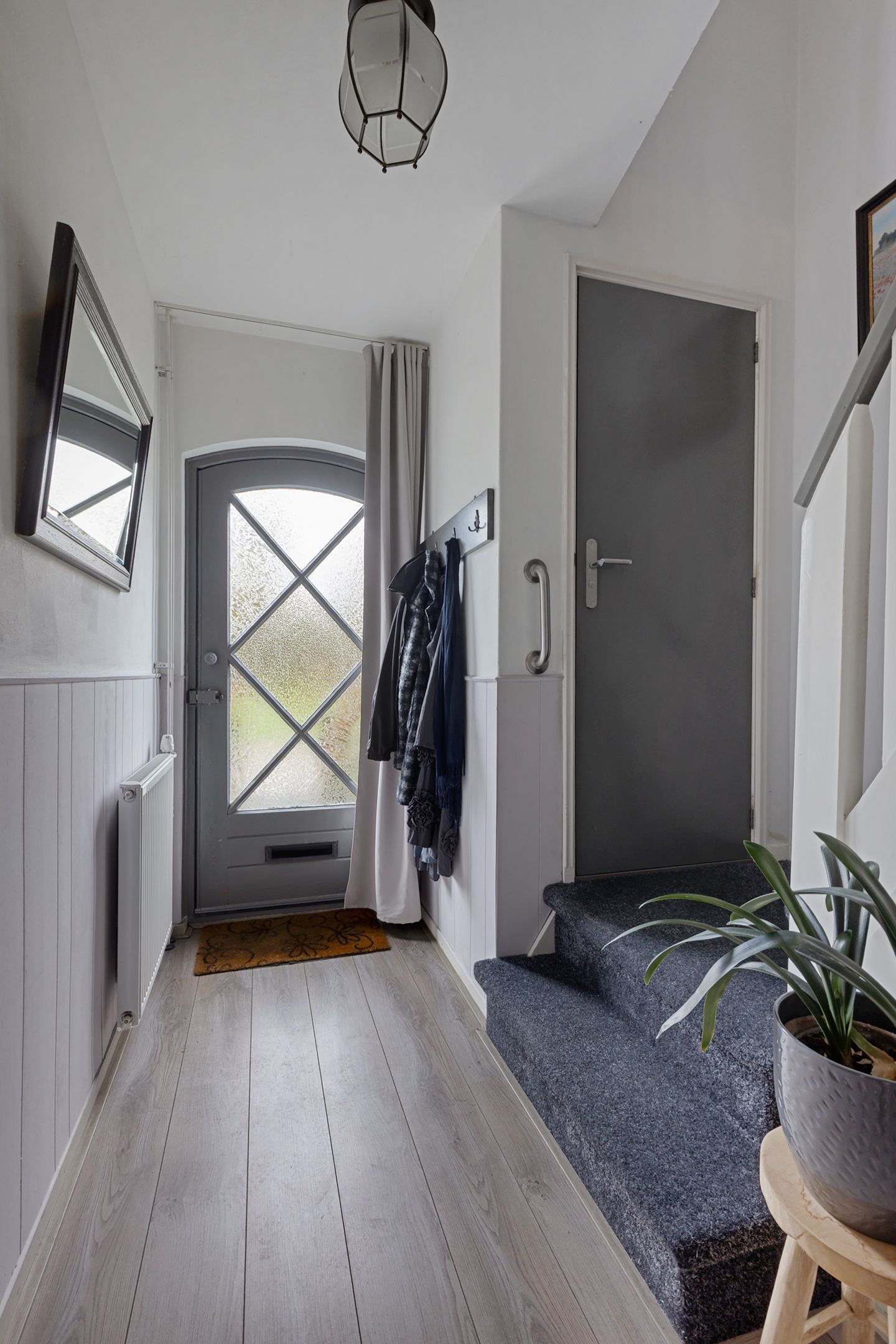 Foto 19 van Anna van Ewsumstraat 11