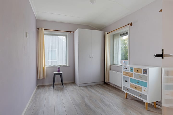 Photo 25 of Anna van Ewsumstraat 11