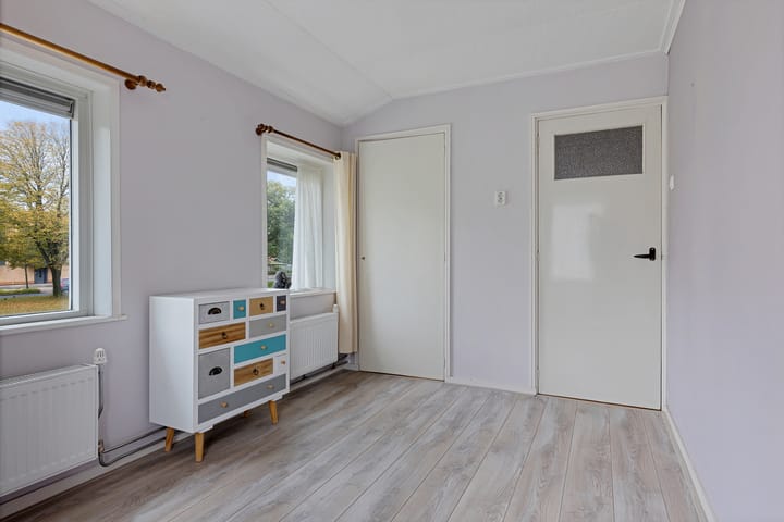 Photo 26 of Anna van Ewsumstraat 11