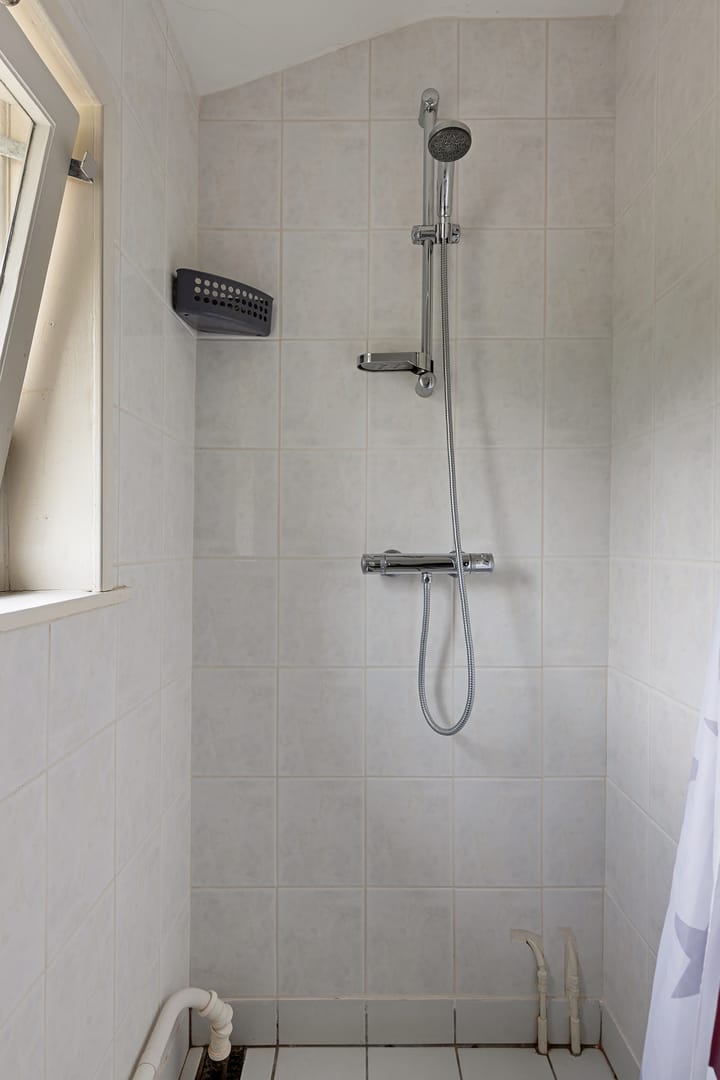 Photo 28 of Anna van Ewsumstraat 11