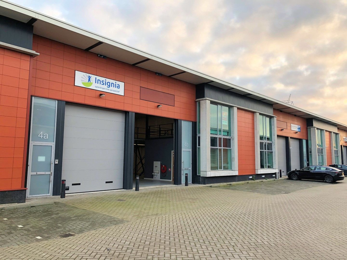 View photo 1 of Florijnstraat 4-b