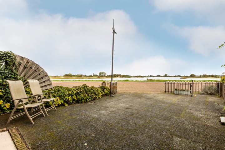 Photo 46 of Lekdijk 33