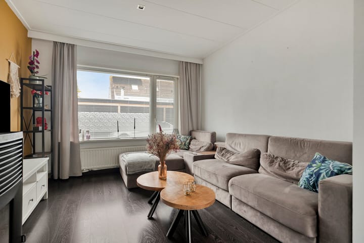 Foto 8 van Ds. Jan Scharpstraat 4