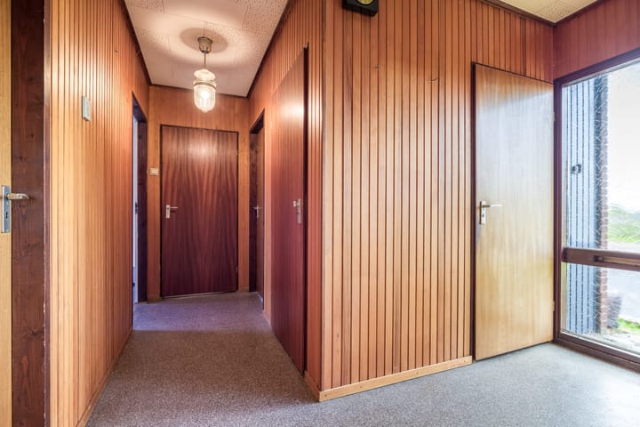 Photo 7 of Bloemenstraat 52