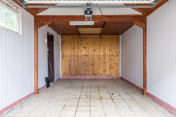 Photo 22 of Bloemenstraat 52